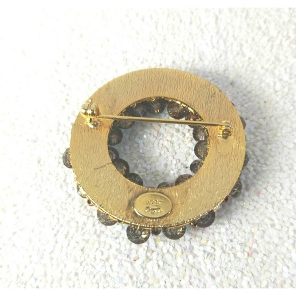 Signed HOBE Aurora Borealis Sequin-Style Brooch– Vintage 60s Designer Jewelry - Picture 2 of 6